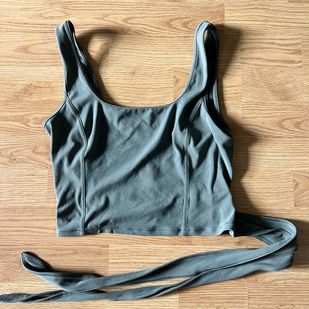 Lululemon Crop Tank - Size 4
